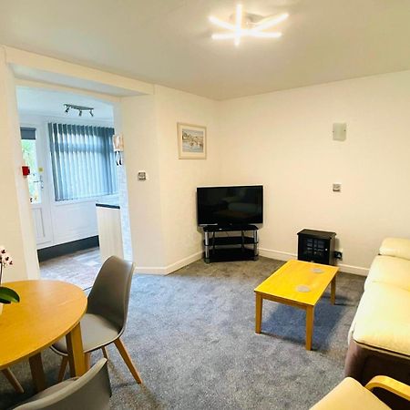 פיינטון Bedford Holiday Apartments מראה חיצוני תמונה