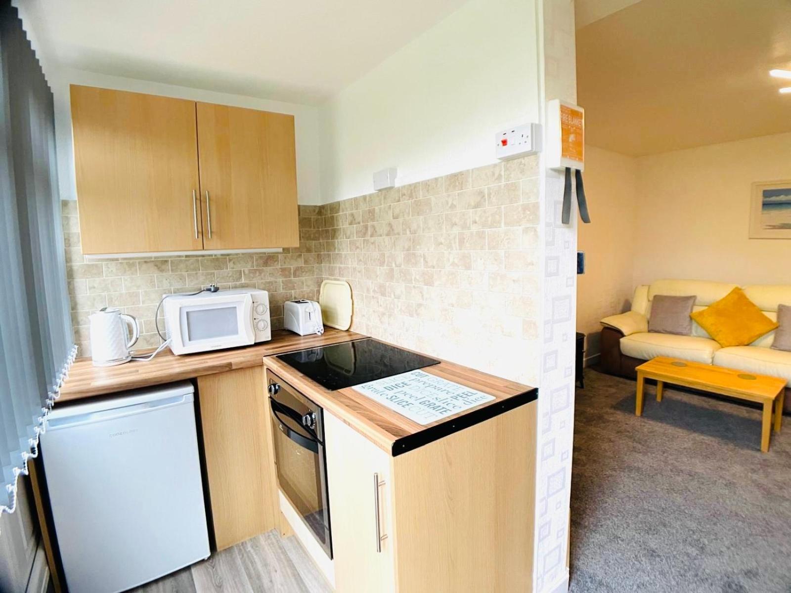 פיינטון Bedford Holiday Apartments מראה חיצוני תמונה